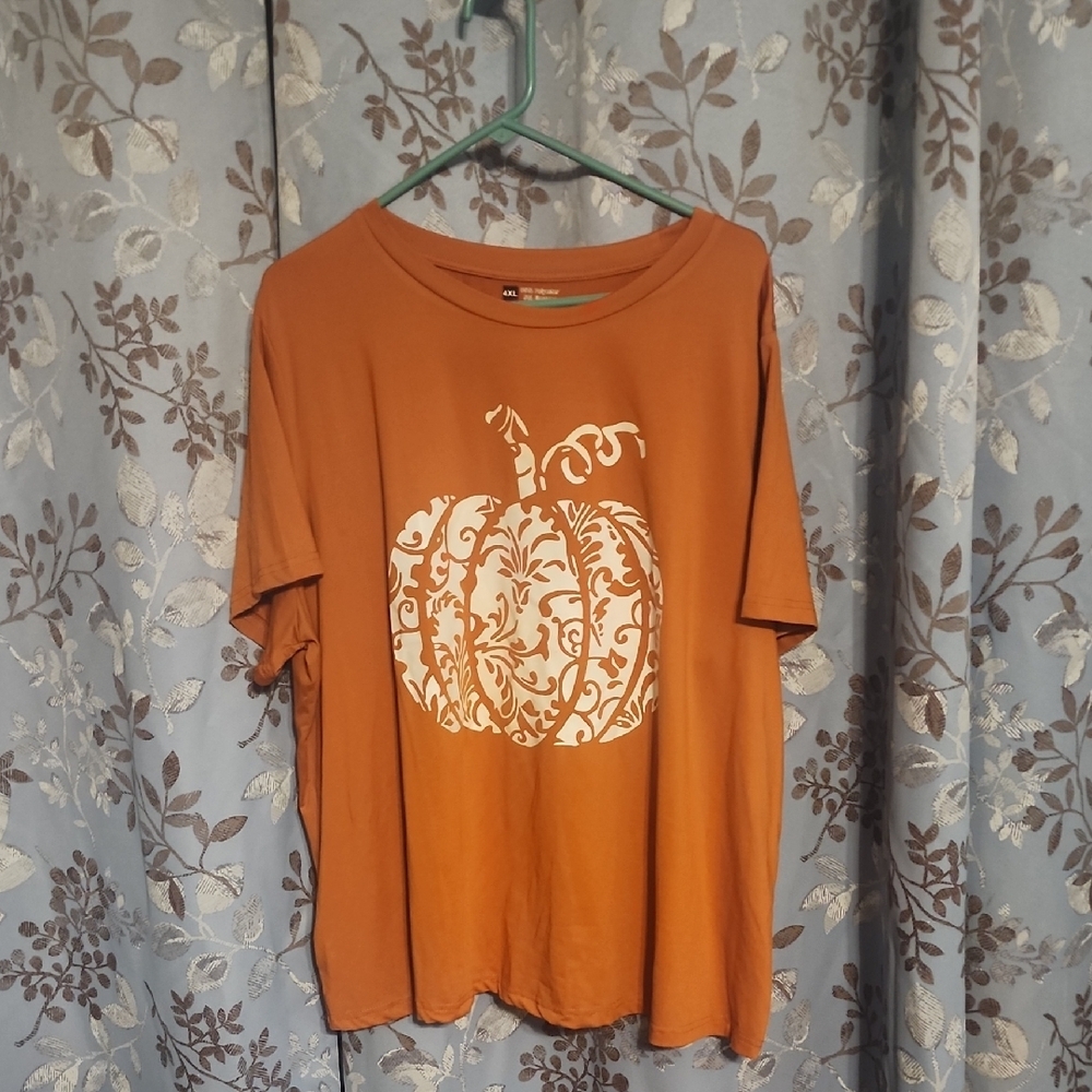 Orange Pumpkin Graphic Short Sleeve Tee